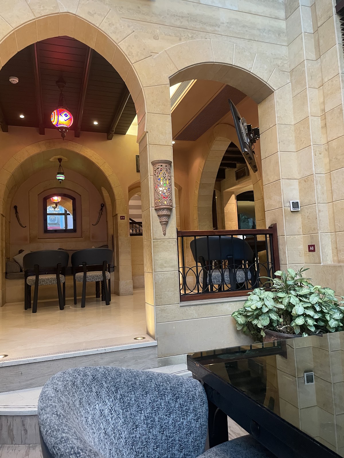 Al Bindaira Cafe Adliya - Photo 6