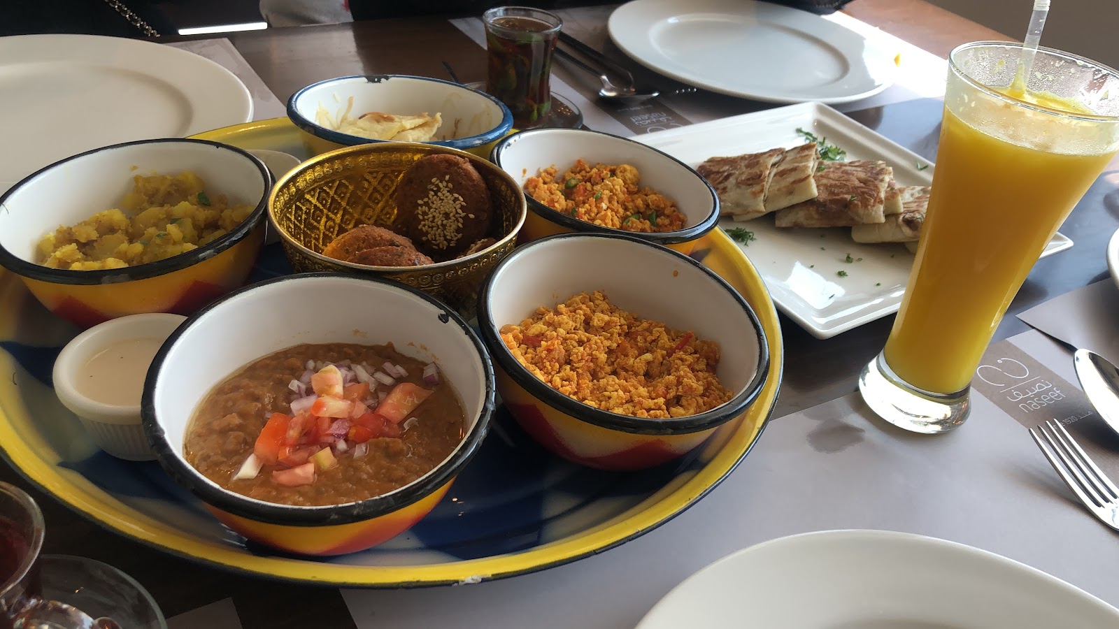 Aroma Restaurant and Cafe - Photo 2