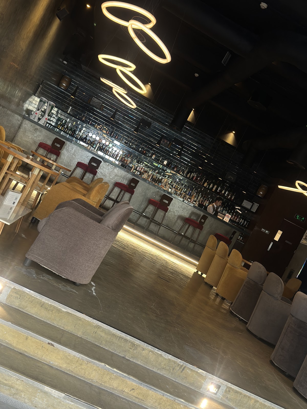 Elements Pool & Lounge - Photo 3