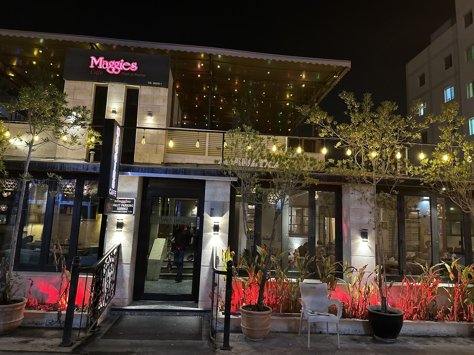 Maggies - Photo 5